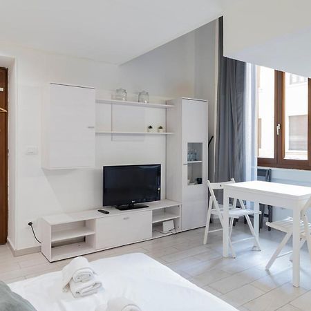 Lovely Flat Sempione - Londonio ميلان المظهر الخارجي الصورة